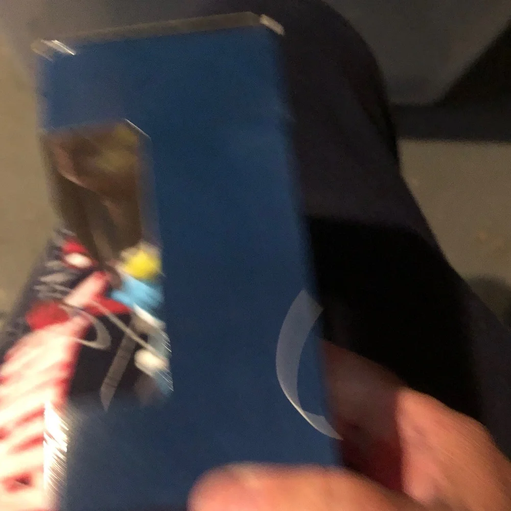 Blurry Multi-Color Accessory